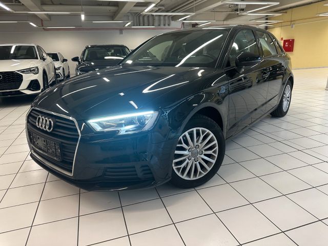 Audi A3 Sportback,80200KM,Bi-Xenon,E6