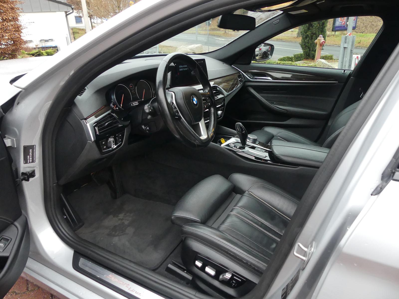 BMW 520d Sport Line*Automatik*Head-up*Pano*Tempomat
