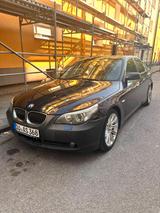 BMW 523i A - - BMW 523 in Düsseldorf