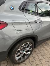 BMW X2 xDrive20i Modell M Sport  - BMW X2 Unfallwagen