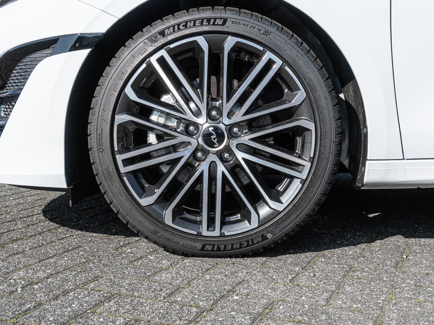 Kia Ceed SW 1.5 T-GDI DCT GT-Line Technologie Perfor