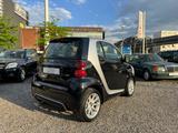 Smart For Two Micro Hybrid Drive /KLIMA /SERVO/ZV/PANO - gebrauchte Smart ForTwo aus dem Jahr 2013