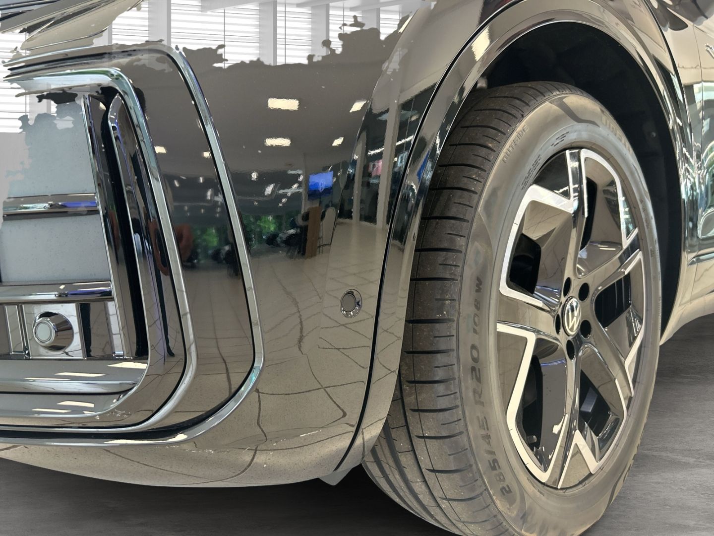 Fahrzeugabbildung Volkswagen Touareg Final Edition R-Line 3.0 TDI V6 Automati