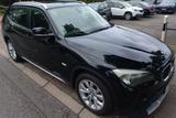 BMW X1 20d Klima SHZ AHK Bi-Xenon PDC BC GJ-Reifen - BMW aus 2009: R