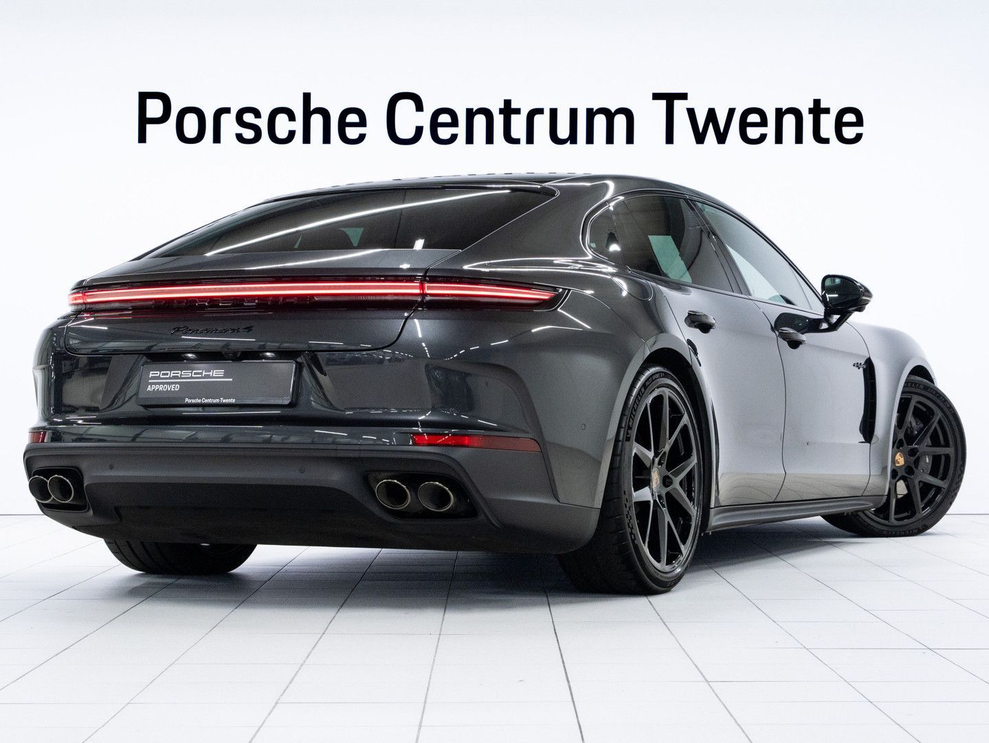 Porsche Panamera 4 E-Hybrid imagem 3