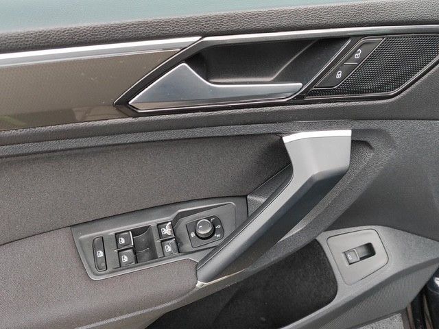 Fahrzeugabbildung Volkswagen Tiguan Join 4Motion*Pano*Navi*SitzHZ*PDC*ACC*