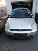Ford Fiest 1.3 MK6 TÜV NEU - Ford Fiesta aus 2005: 1.6