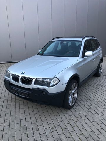 BMW X3 3.0d/4WD/Automatik/Navi/Panor./Leder/SHZ/