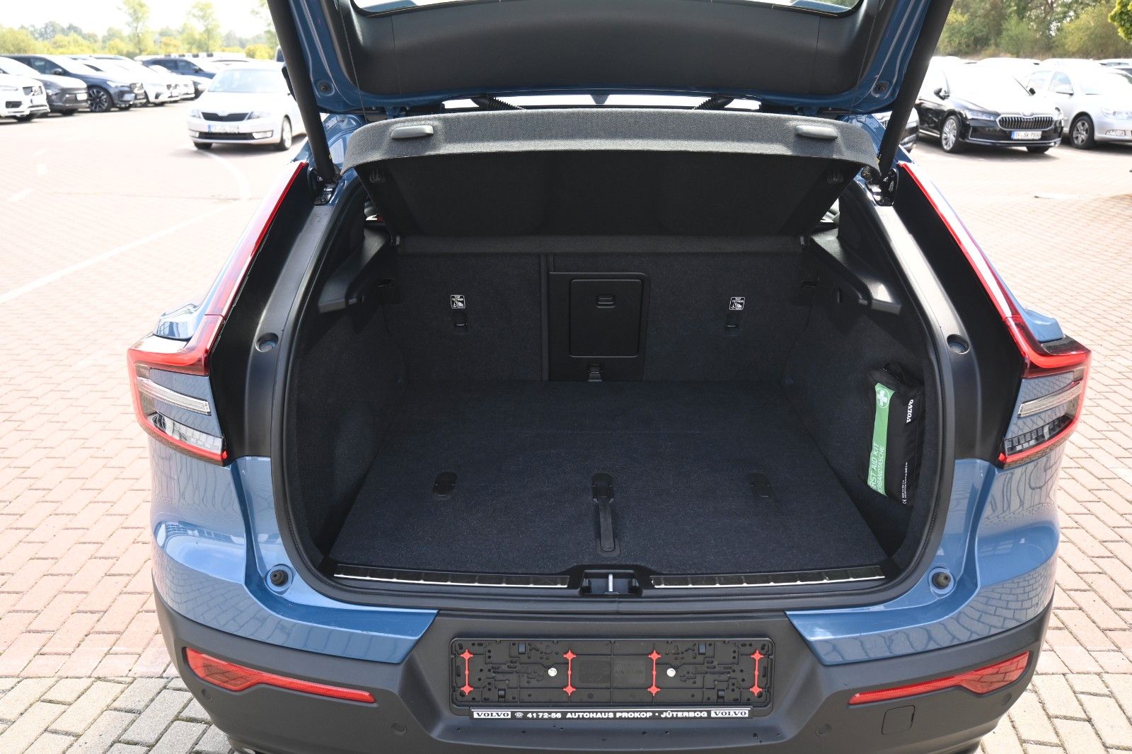 Fahrzeugabbildung Volvo C40 Plus BEV Single Motor *AHK*