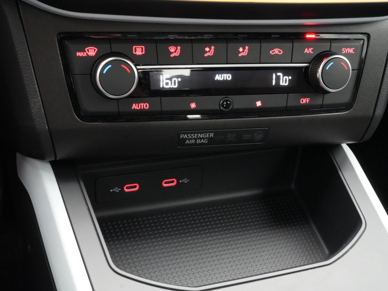 Seat Arona Style Edition DSG CARPLAY LED PORT NAVI
