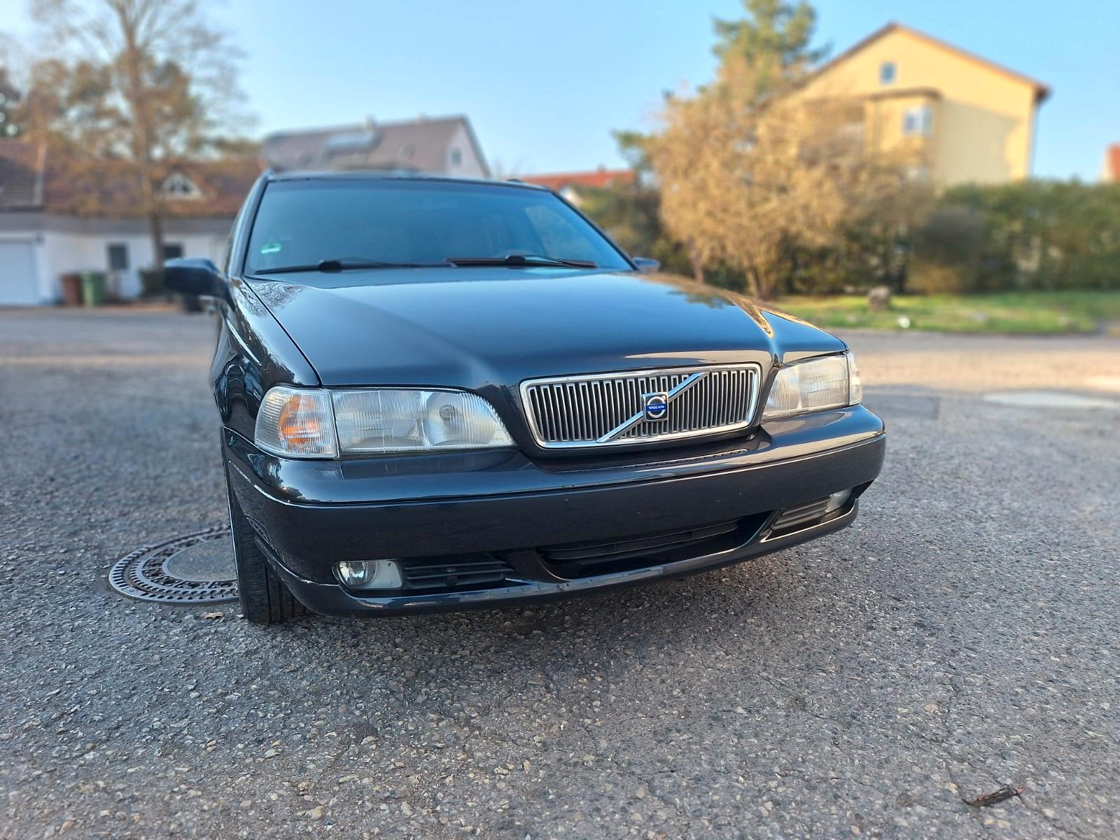 Volvo V70