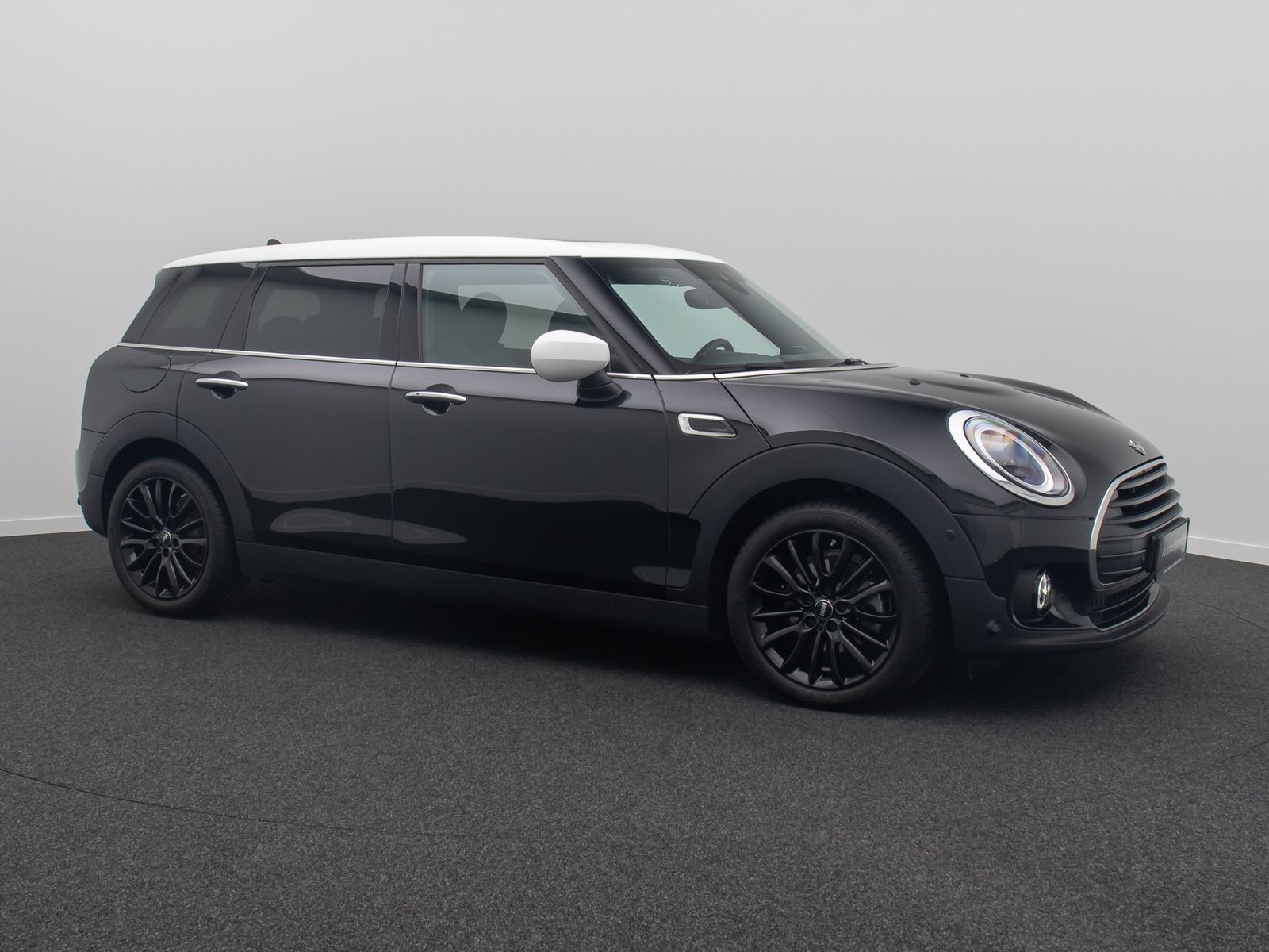 Fahrzeugabbildung MINI Cooper Clubman HUD Kamera DAB H/K Panorama Voll