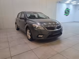 Kia cee'd / Ceed 1.6 / NAVI / RCAM / - Kia: Allradantrieb