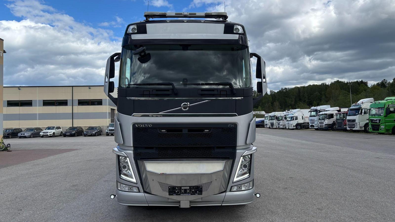Volvo FH540 8X4 HMF5020 K6 + JIBB + WINCH