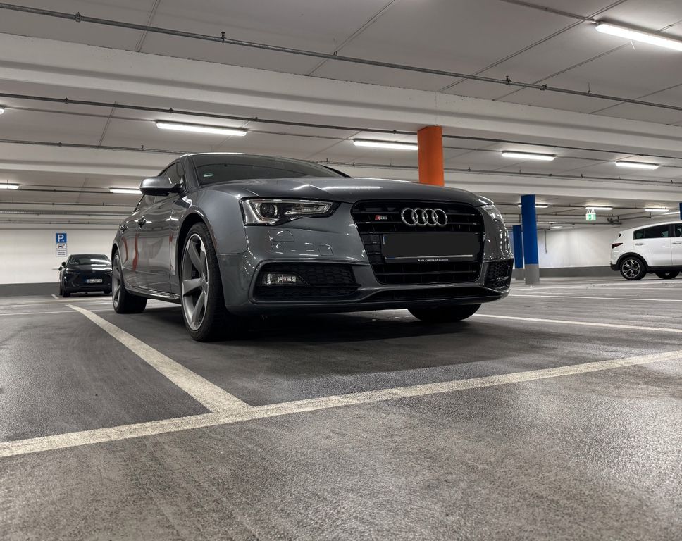 Audi S5