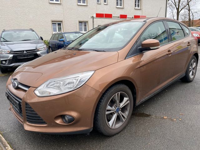 Ford Focus Lim. KLIMA 1.HAND TÜV06.25 MIT GARANTIE