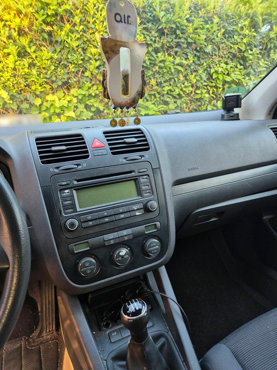 Volkswagen Golf 2004 — photo 6