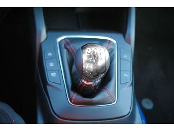 Fahrzeugabbildung Ford Focus ST-Line X 1.5 L +NAVI+KAMERA+LED+KEYFREE+