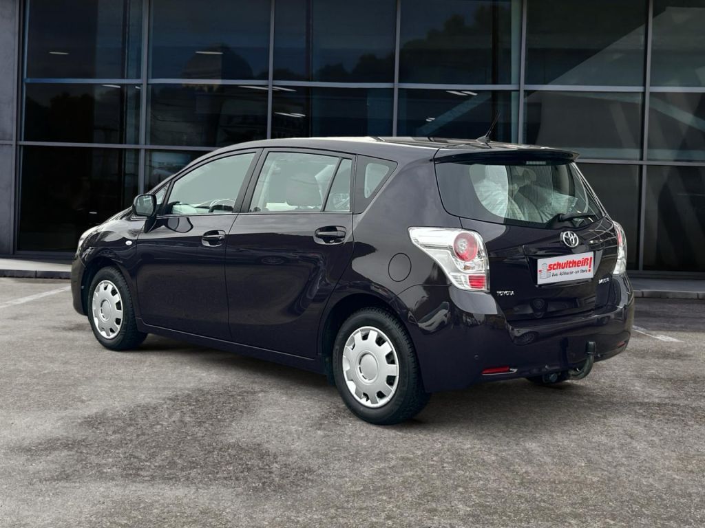 Fahrzeugabbildung Toyota Verso 1.8 Edition