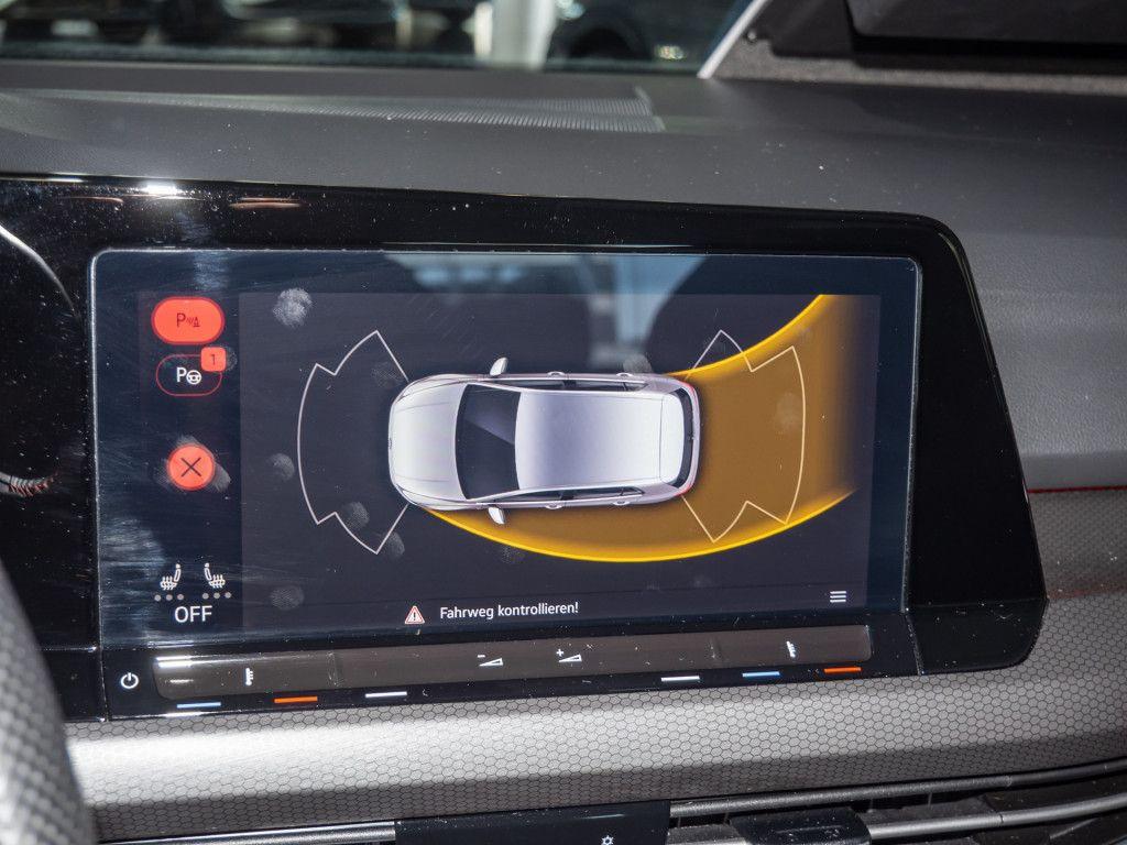 Volkswagen Golf VIII GTI 2.0 TSI LED APP Keyless ParkAssist, миниатюра 12
