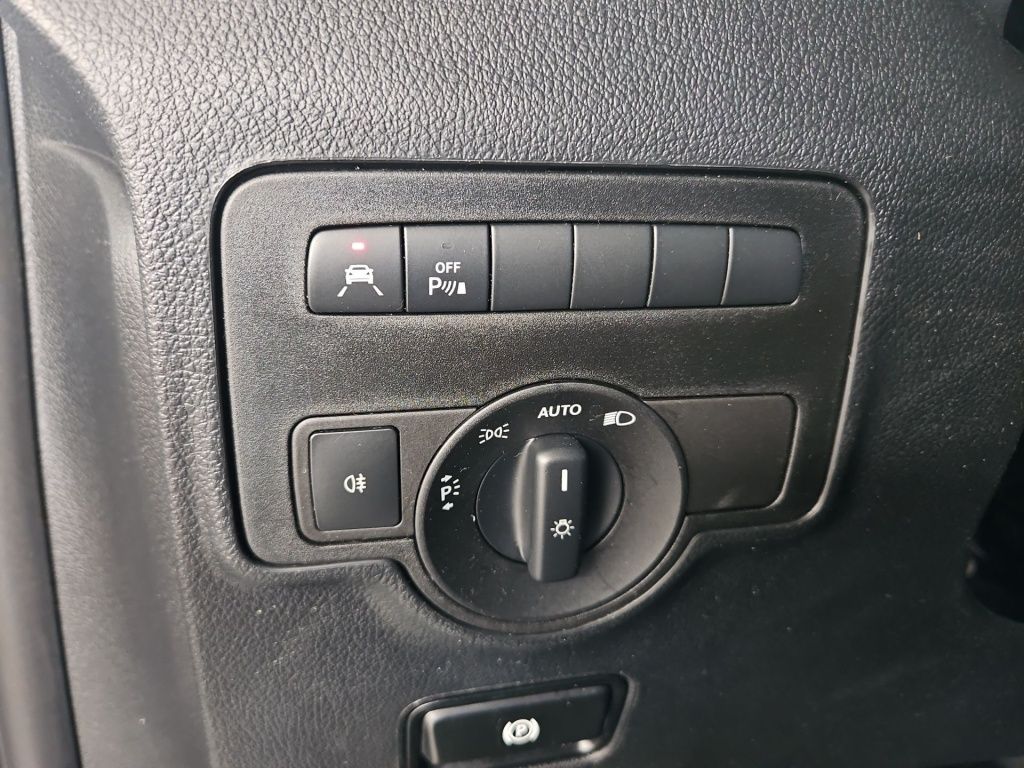 Fahrzeugabbildung Mercedes-Benz Vito 116 Kasten extralang 2xST LED Flügeltüren