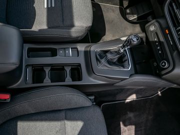 Ford Focus Turnier 1.0 Active X Parkautomatik Kamera