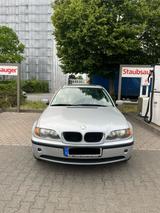BMW E46 318i - BMW 318 aus 2003: 318i