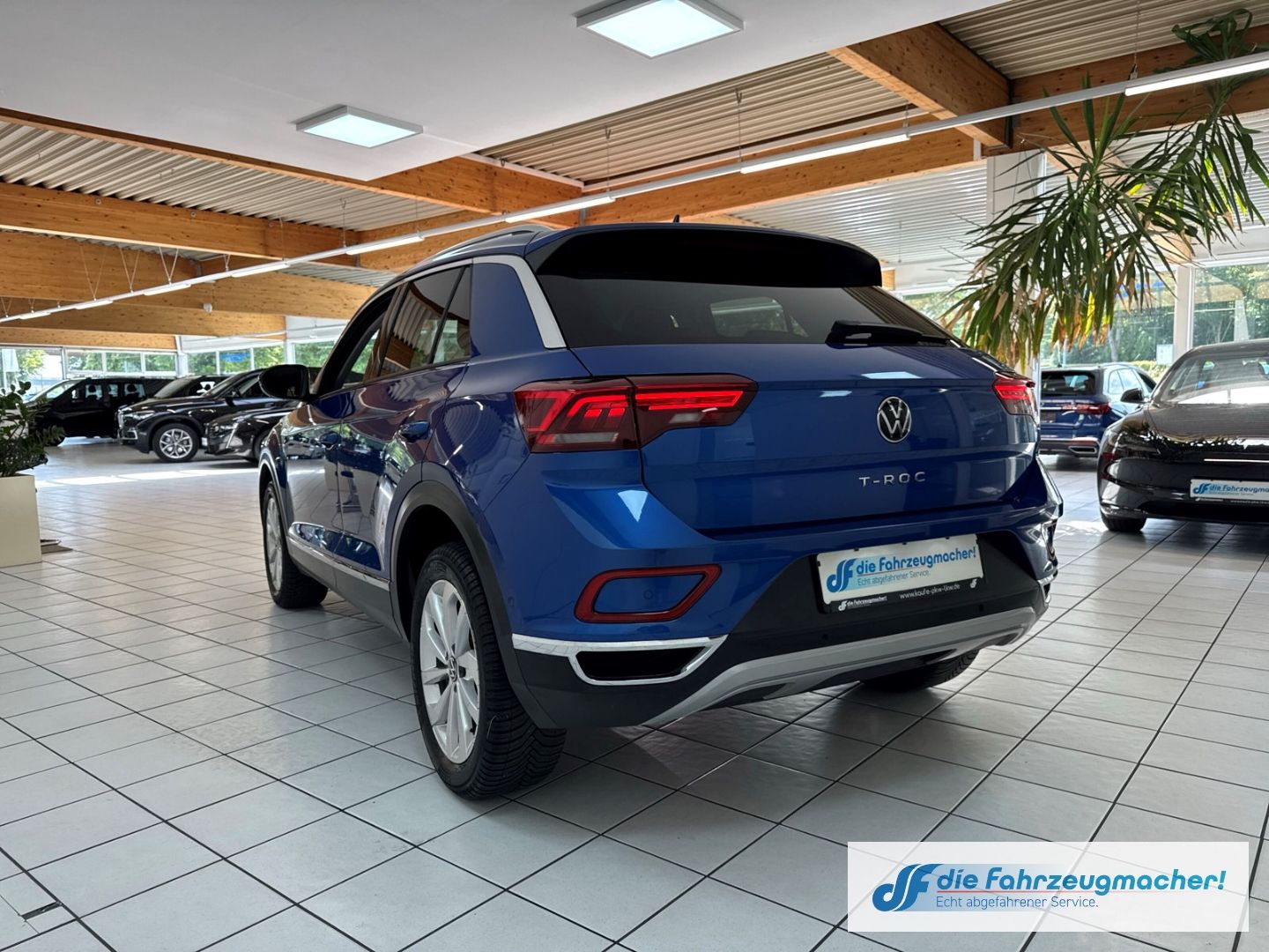 Fahrzeugabbildung Volkswagen T-Roc Style 2.0 TDI EU6d StandHZG Digitales Cock