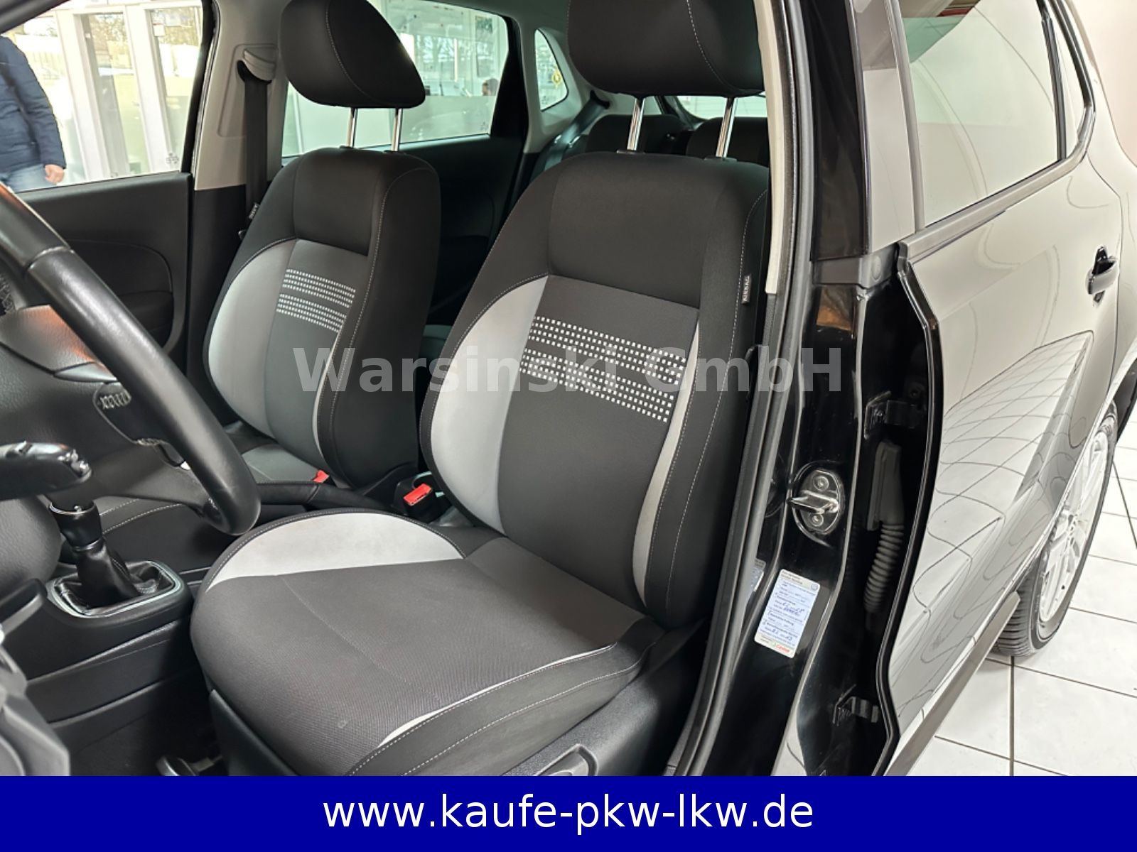 Fahrzeugabbildung Volkswagen Polo V Life*KLIMA*PDC*ZV*Tempomat*SHZ*