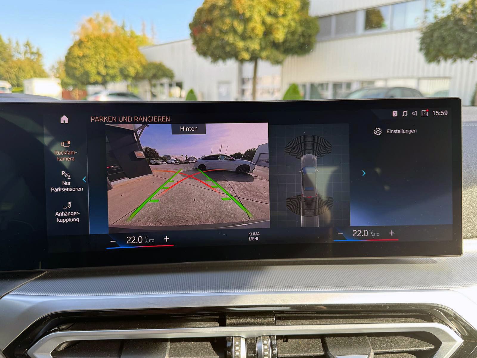 Fahrzeugabbildung BMW M440i xDrive Cabrio ACC AHK LED CarPlay KAM H&K