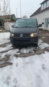 Volkswagen T5 Caravelle - Volkswagen T5: Firmenfahrzeug