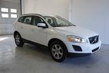 Volvo XC60 2,4 D4 163ps AWD MOMENTUM AUT. - Volvo Gebrauchtwagen von 2012