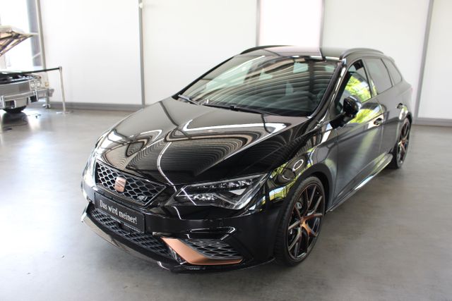 Vorschaubild von: Seat
Cupra R Leon ST Copper 19" Alcantara