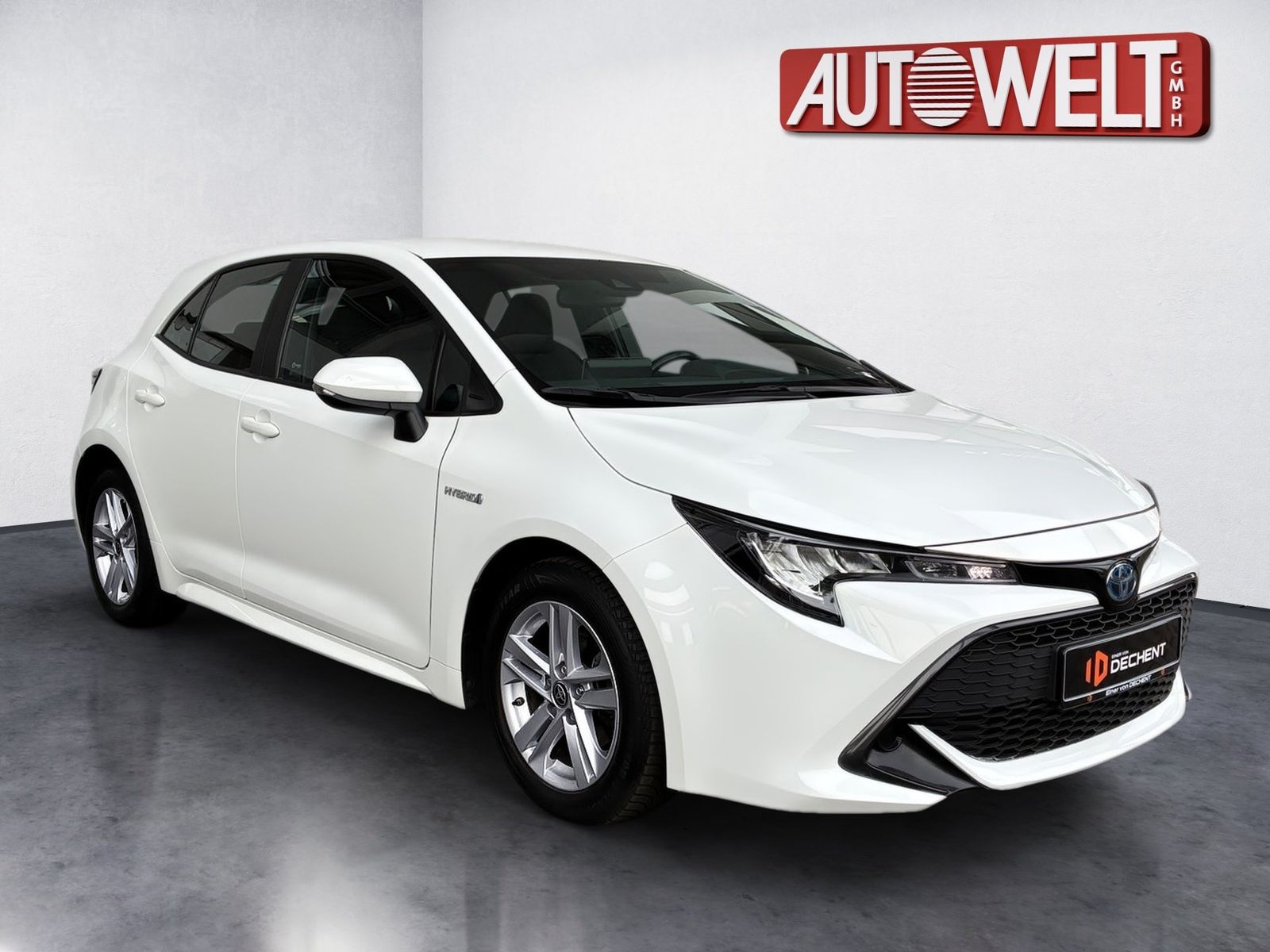 Fahrzeugabbildung Toyota Corolla 1.8 Comfort KAMERA NAVI LED ACC LM