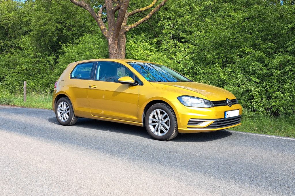 Image of Volkswagen Golf