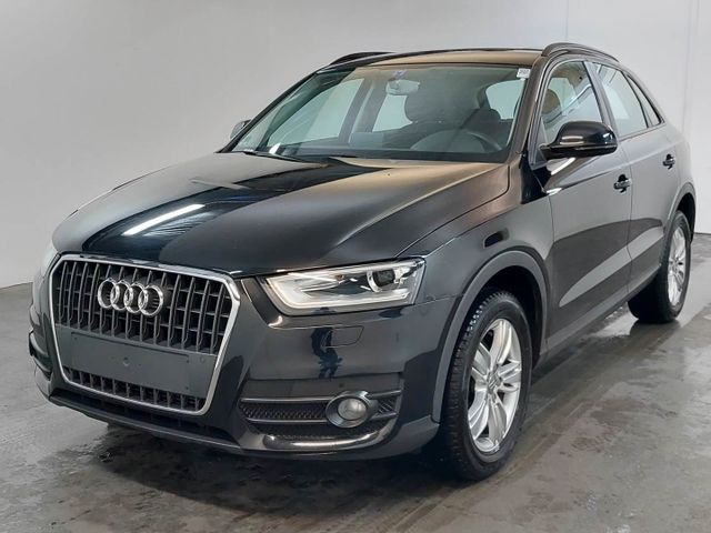 Audi Q3 2.0 TDI*Panor*Xenon*Bleutooth*St-Stop*AHK*1HD