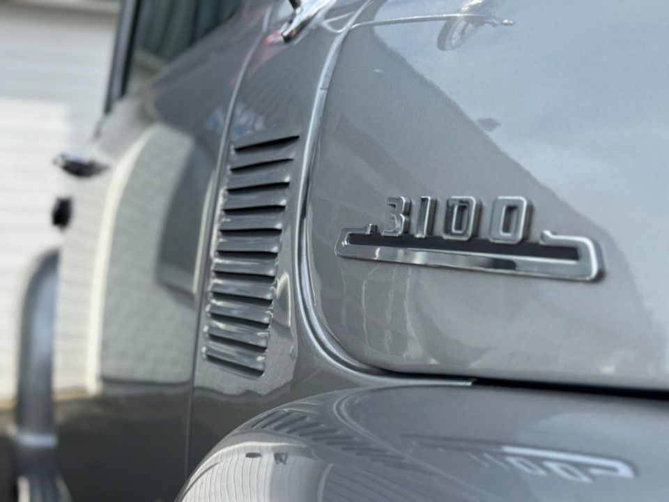 Fahrzeugabbildung GMC 3100 gut gemacht mit HU und H Zul.