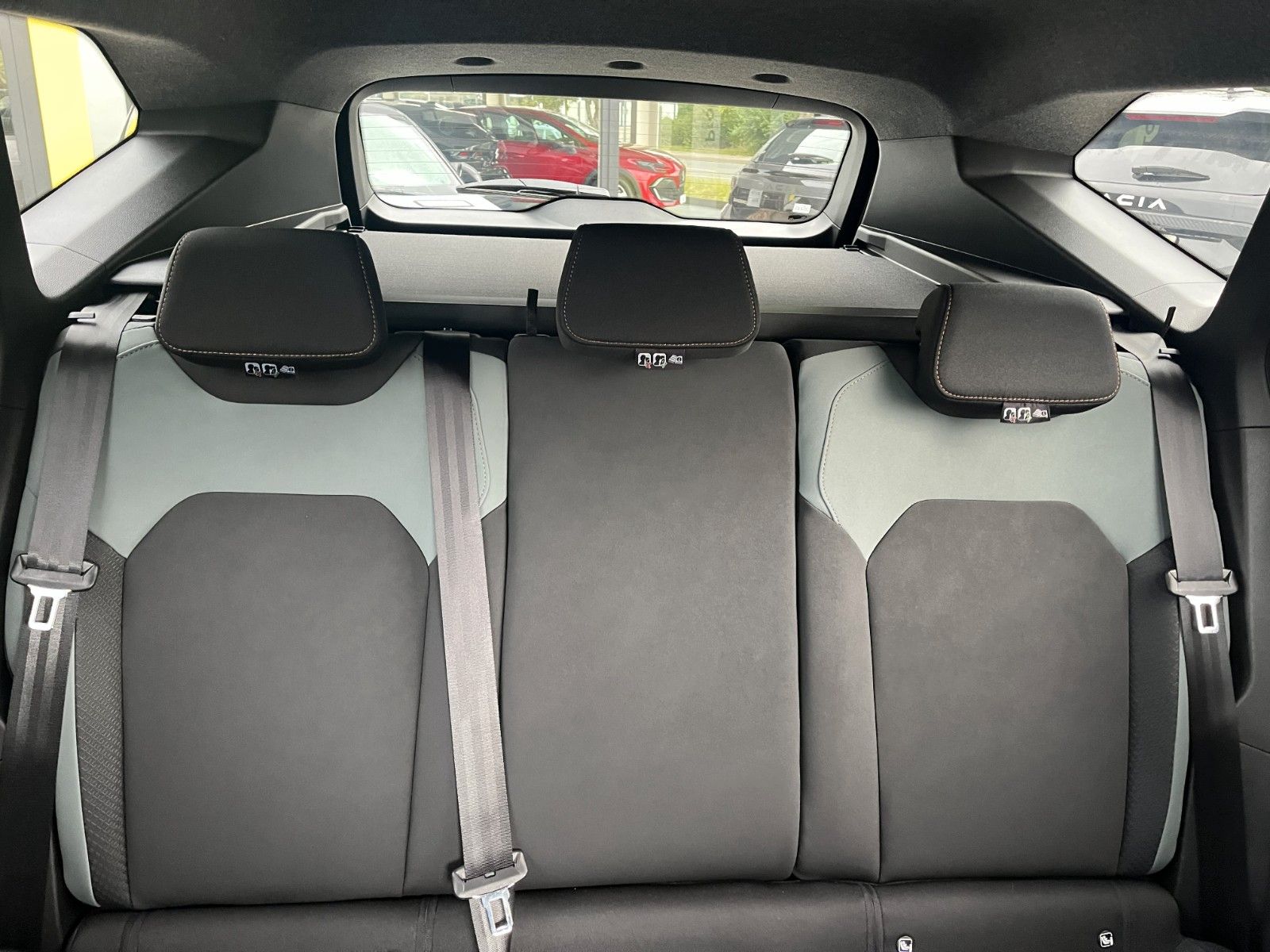 Fahrzeugabbildung Dacia Bigster Hybrid 155 Extreme
