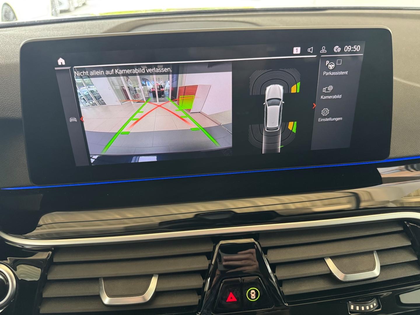 BMW 520 D XDRIVE Standh. AHK KAMERA Navi.-Prof.