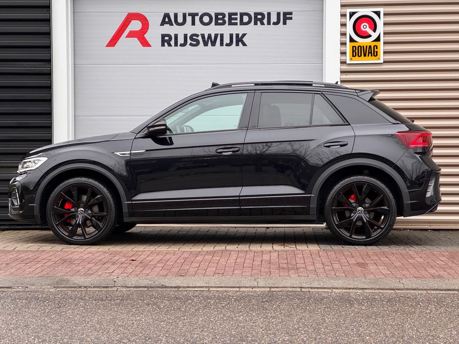 Volkswagen T-ROC 1.5 TSI 3x R-Line Pano/Keyless/IQ.Light/Ca imagem 2