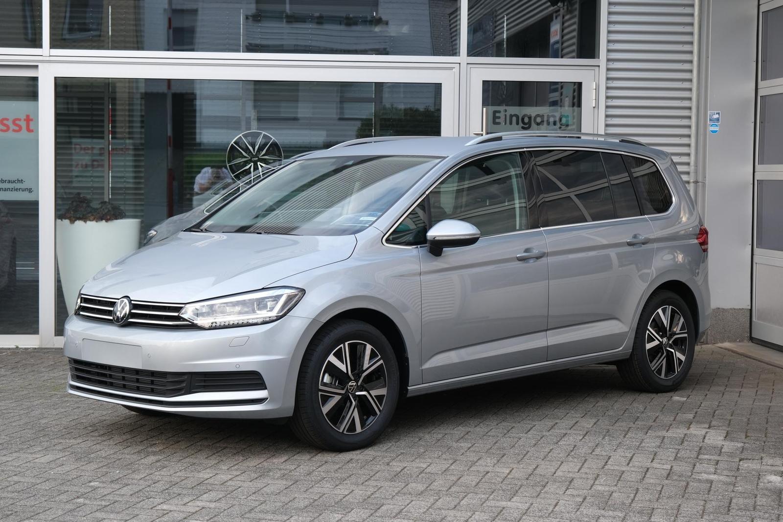 Volkswagen Touran 1.5 TSI DSG Edition 7-Sitze Navi Kamer...