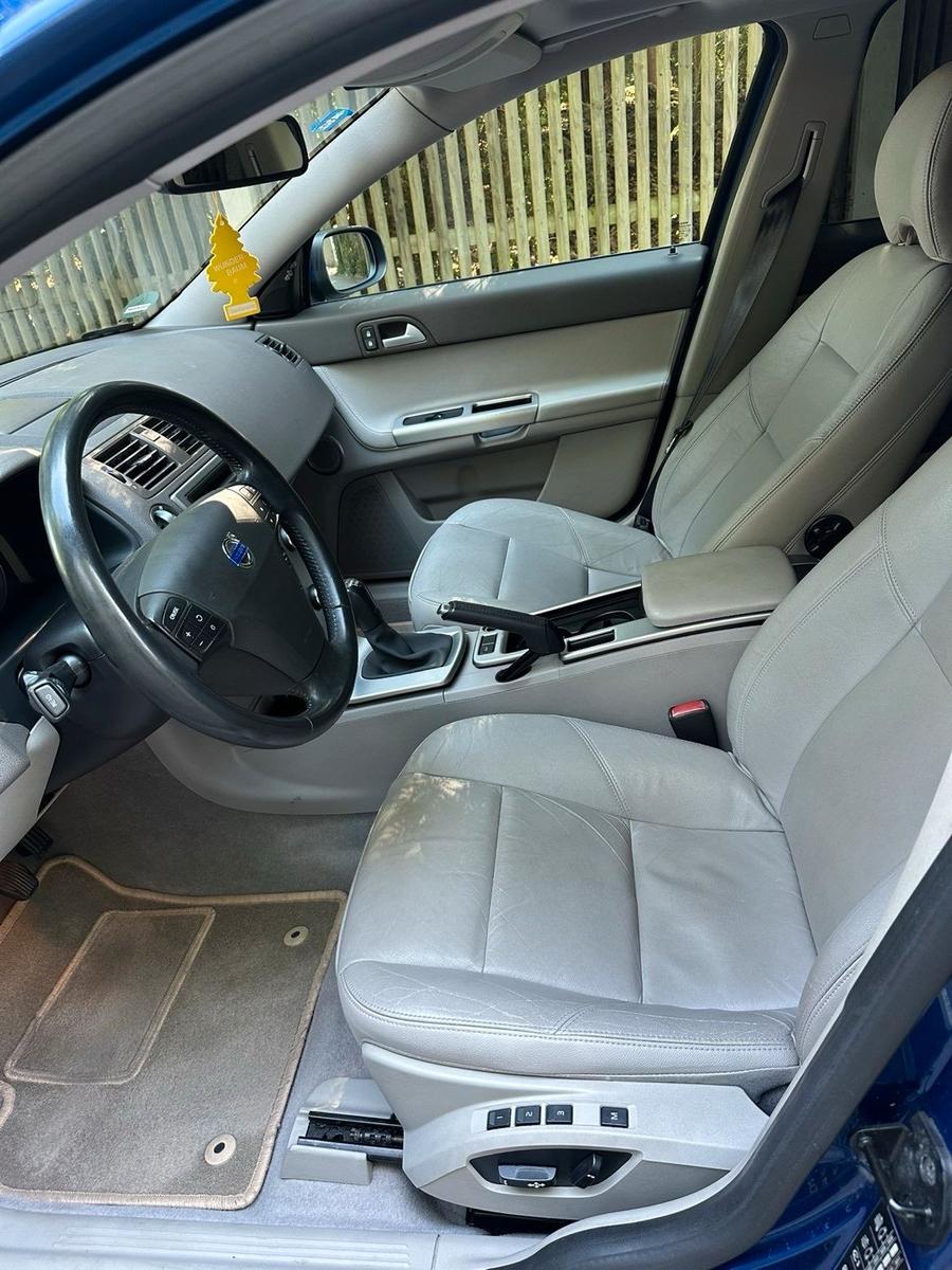 Volvo V50 2007 — photo 7
