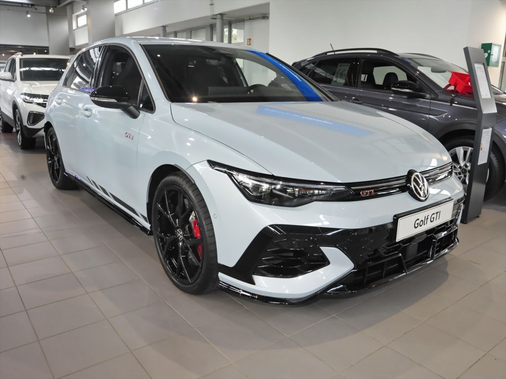 Volkswagen Golf GTI Clubsport 2,0 l TSI OPF 221 kW (300 PS) imagem 3