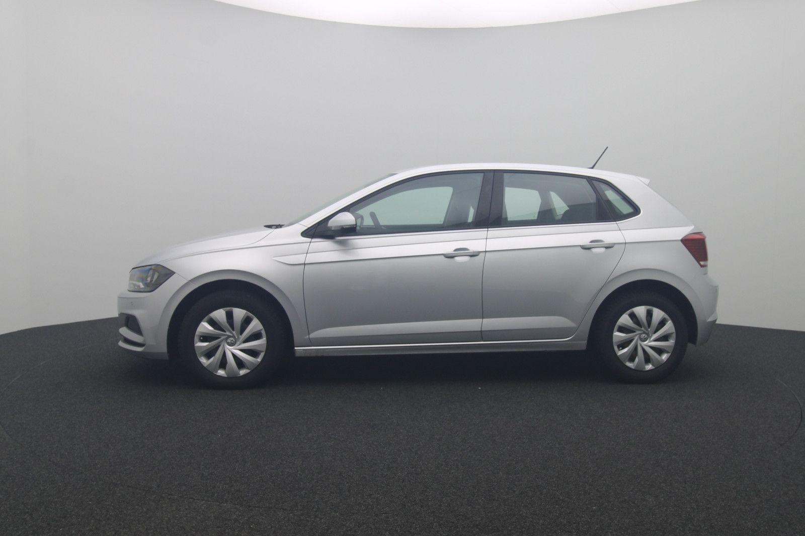 Fahrzeugabbildung Volkswagen Polo VI 1.0 Comfortline