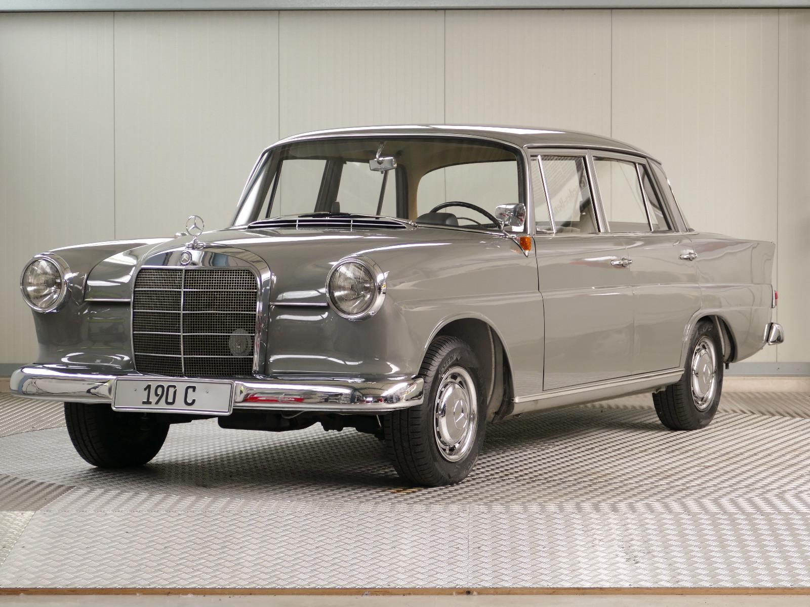 Mercedes-Benz 190c Heckflosse W110 H-Kennzeichen wunderschön