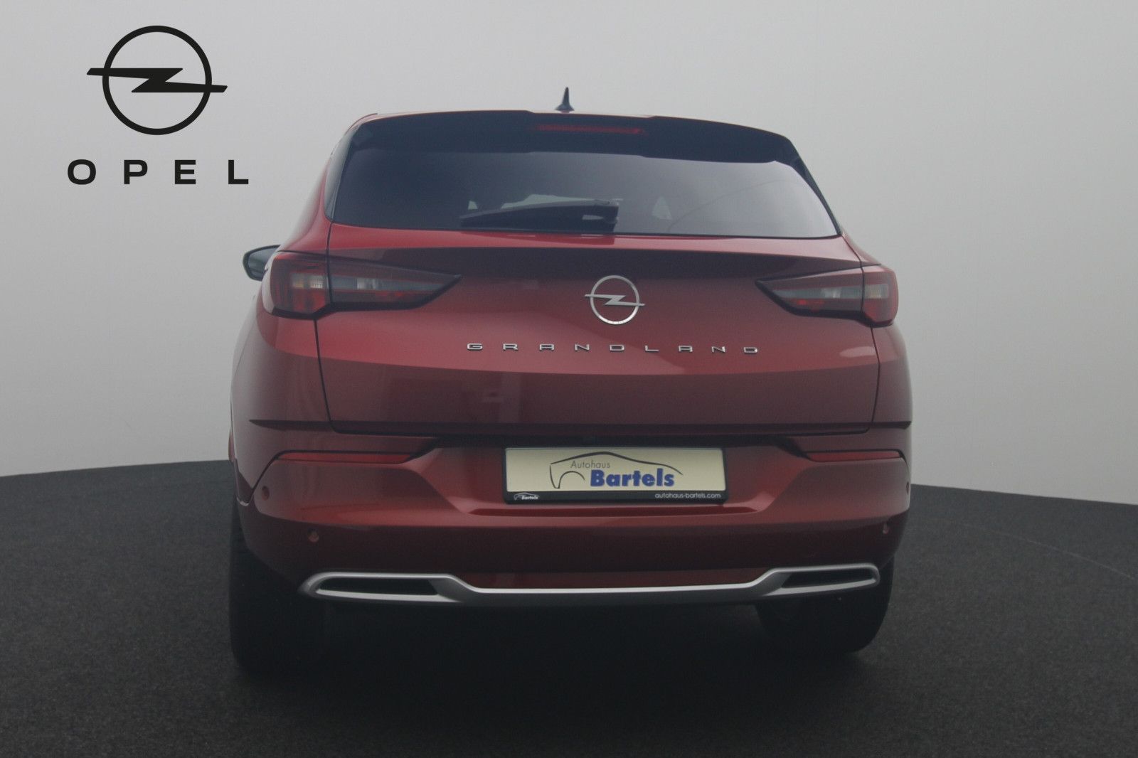 Fahrzeugabbildung Opel Grandland X 1.2 Elegance