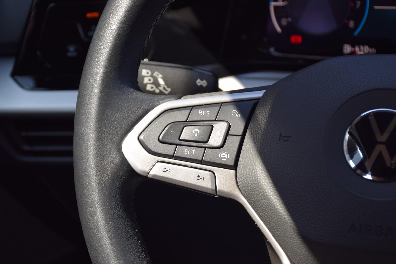 Volkswagen Golf VIII LED AppConnect SHZ DAB+, миниатюра 18