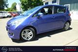 Toyota Verso-S Club 73 kW (99 PS), Schaltgetriebe, F... - blaue Toyota Verso-S