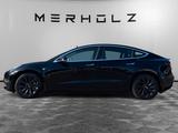 Tesla Model 3 Standard Range Plus Anhängerkupplung - Tesla Model 3: mit Anhängerkupplung