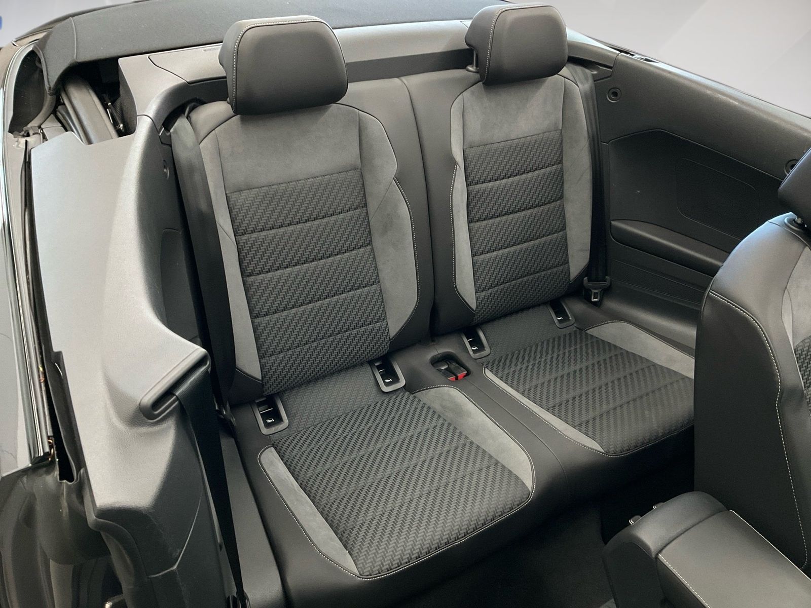 Volkswagen T-Roc - Bild 10